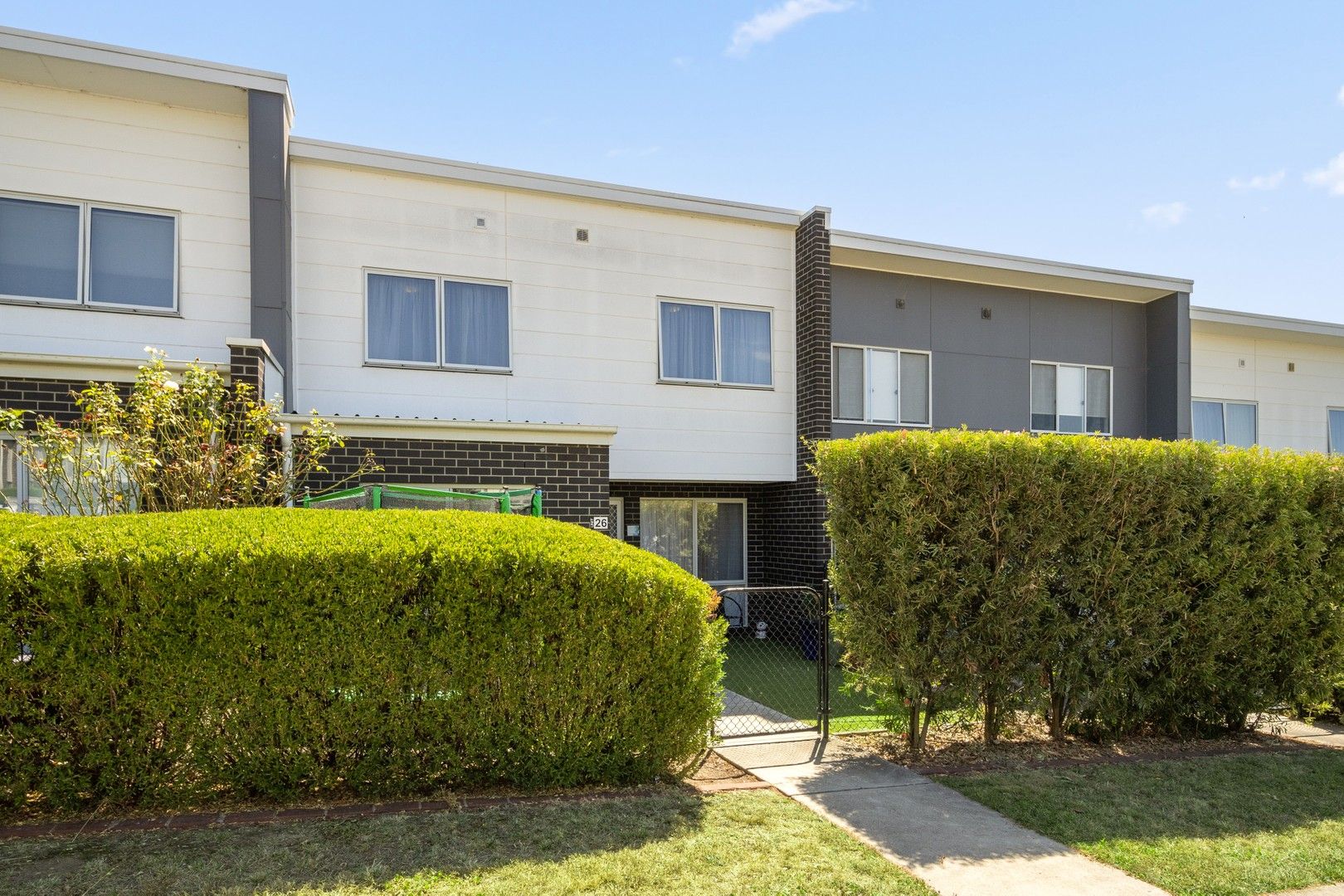 26/11 Castan Street, Coombs ACT 2611, Image 0