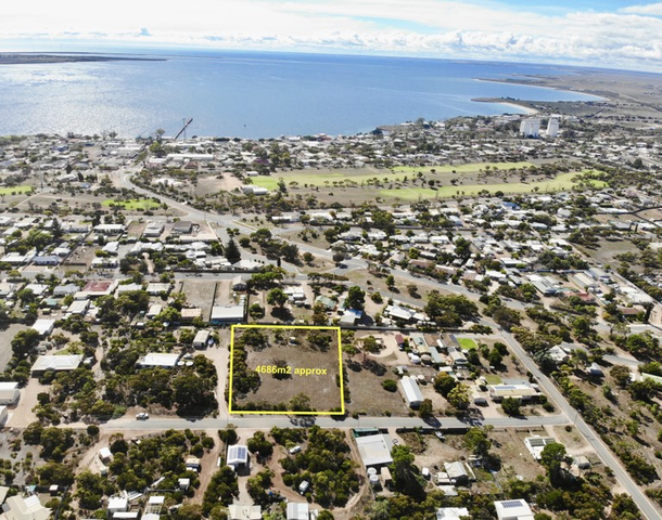 4 Feltus Street, Streaky Bay SA 5680