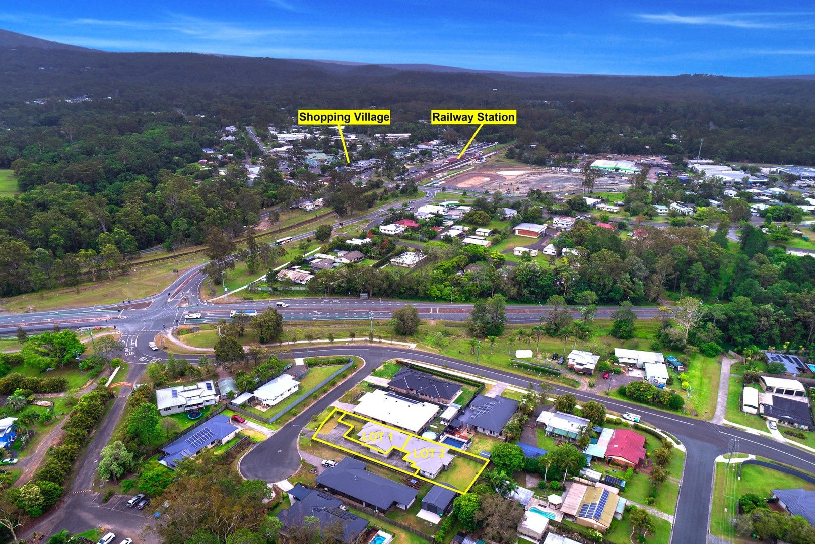 1/5 Cedarwood Place, Landsborough QLD 4550, Image 2