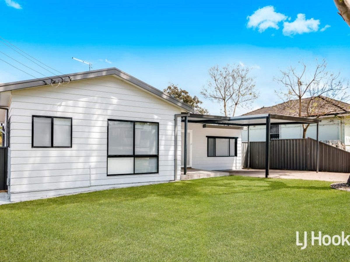 3 bedrooms House in 96 Piccadilly Street RIVERSTONE NSW, 2765