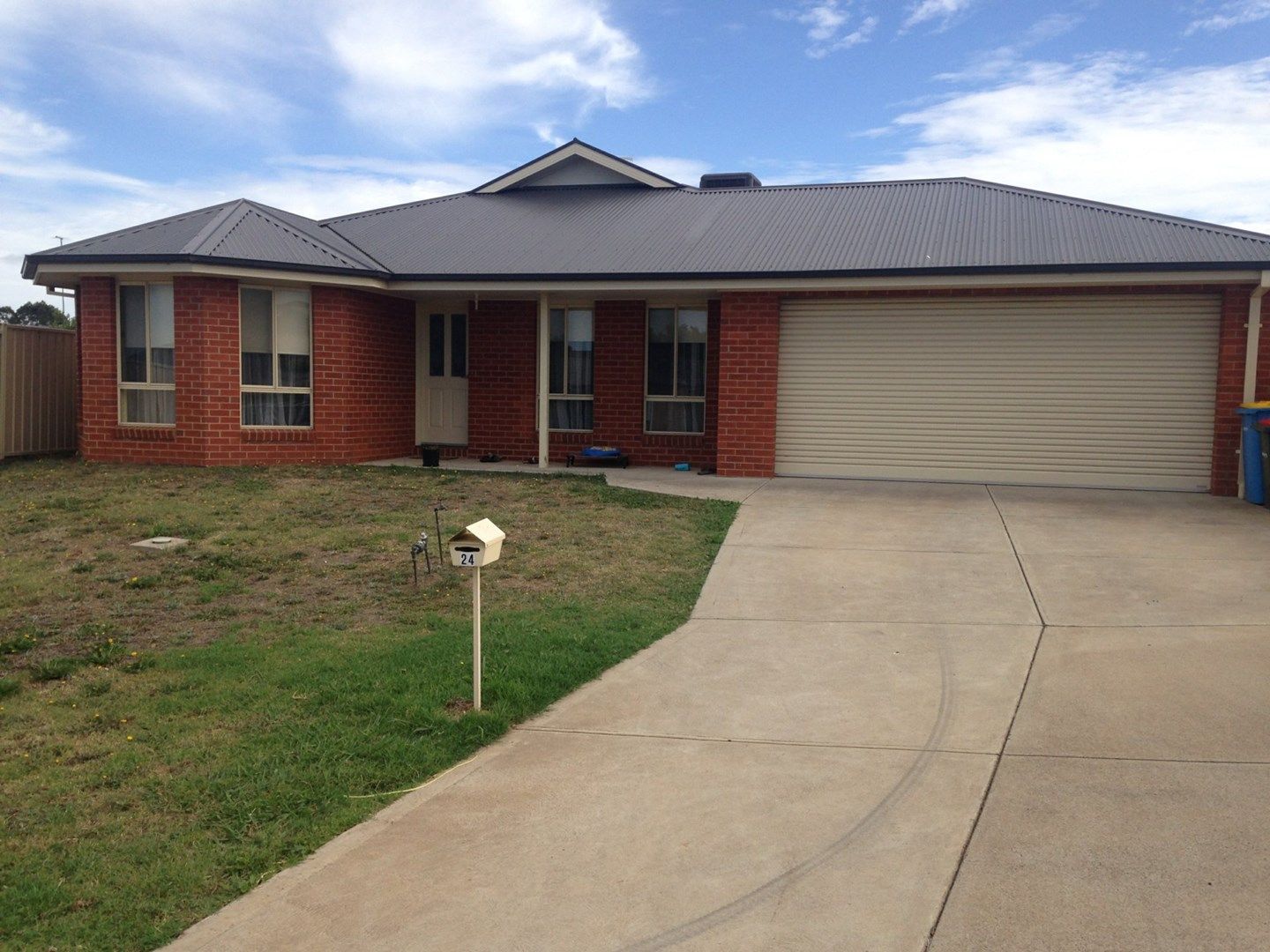 4 bedrooms House in 24 Francis Court KILMORE VIC, 3764