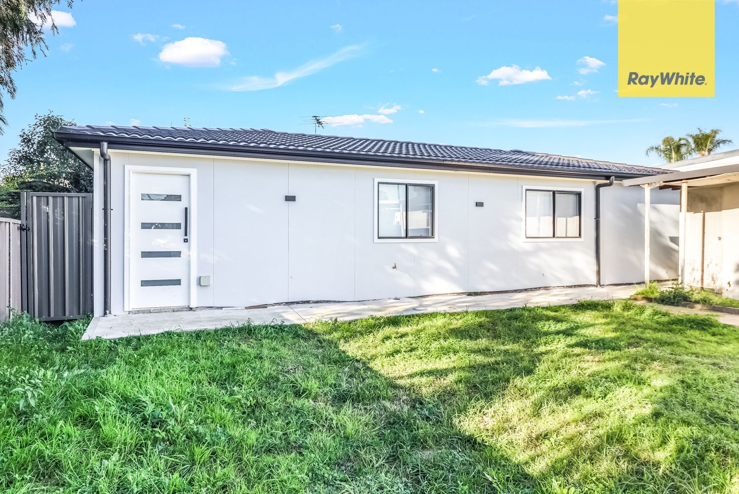 2 bedrooms Apartment / Unit / Flat in 12a Poplar Street NORTH ST MARYS NSW, 2760