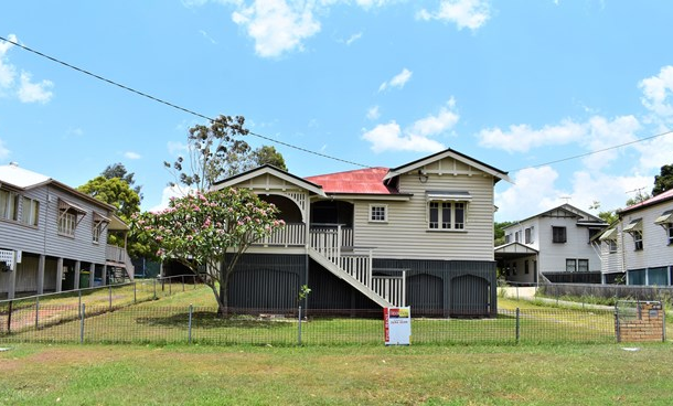 24 Lusitania Street, Newtown QLD 4305