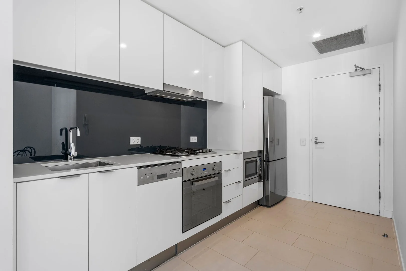 Additional image 6 of 1203/128 Brookes Street, Fortitude Valley QLD 4006