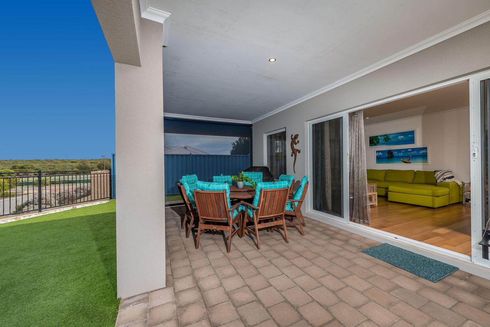 38 Anguilla Gardens, Iluka WA 6028, Image 2