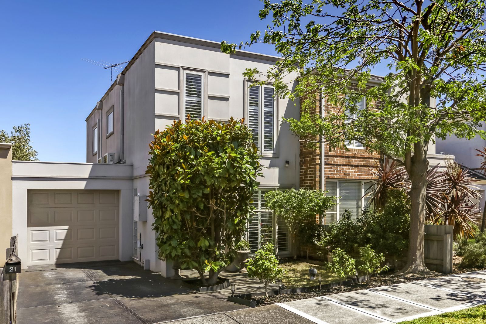 21 Anarth Street, Bentleigh East VIC 3165, Image 0