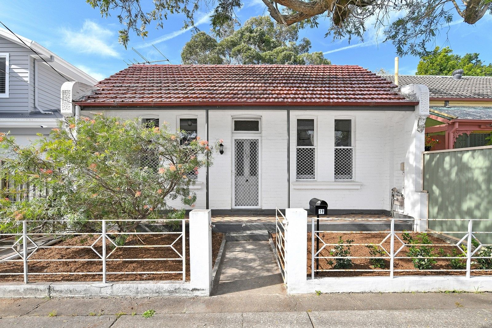 3 bedrooms House in 19 Hubert Street LEICHHARDT NSW, 2040