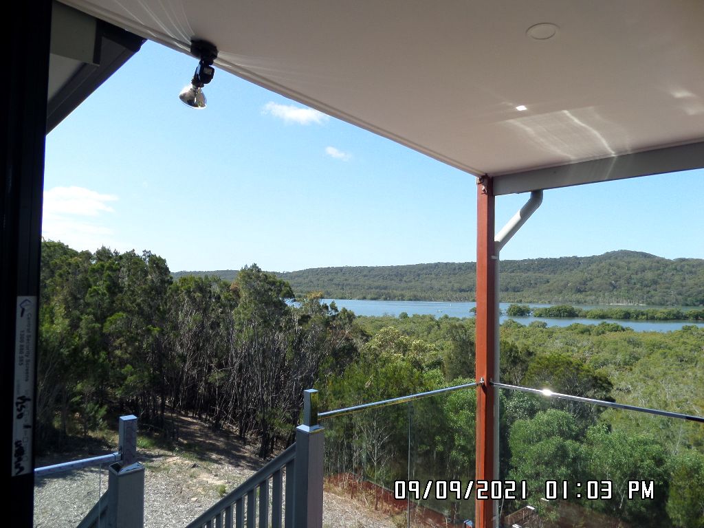 3 bedrooms House in 12 Naples Drive RUSSELL ISLAND QLD, 4184