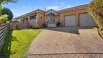 Picture of 33 Valley View Parade, KORUMBURRA VIC 3950