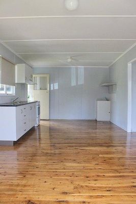 2 bedrooms Apartment / Unit / Flat in 2/9 Bagot Street DALBY QLD, 4405