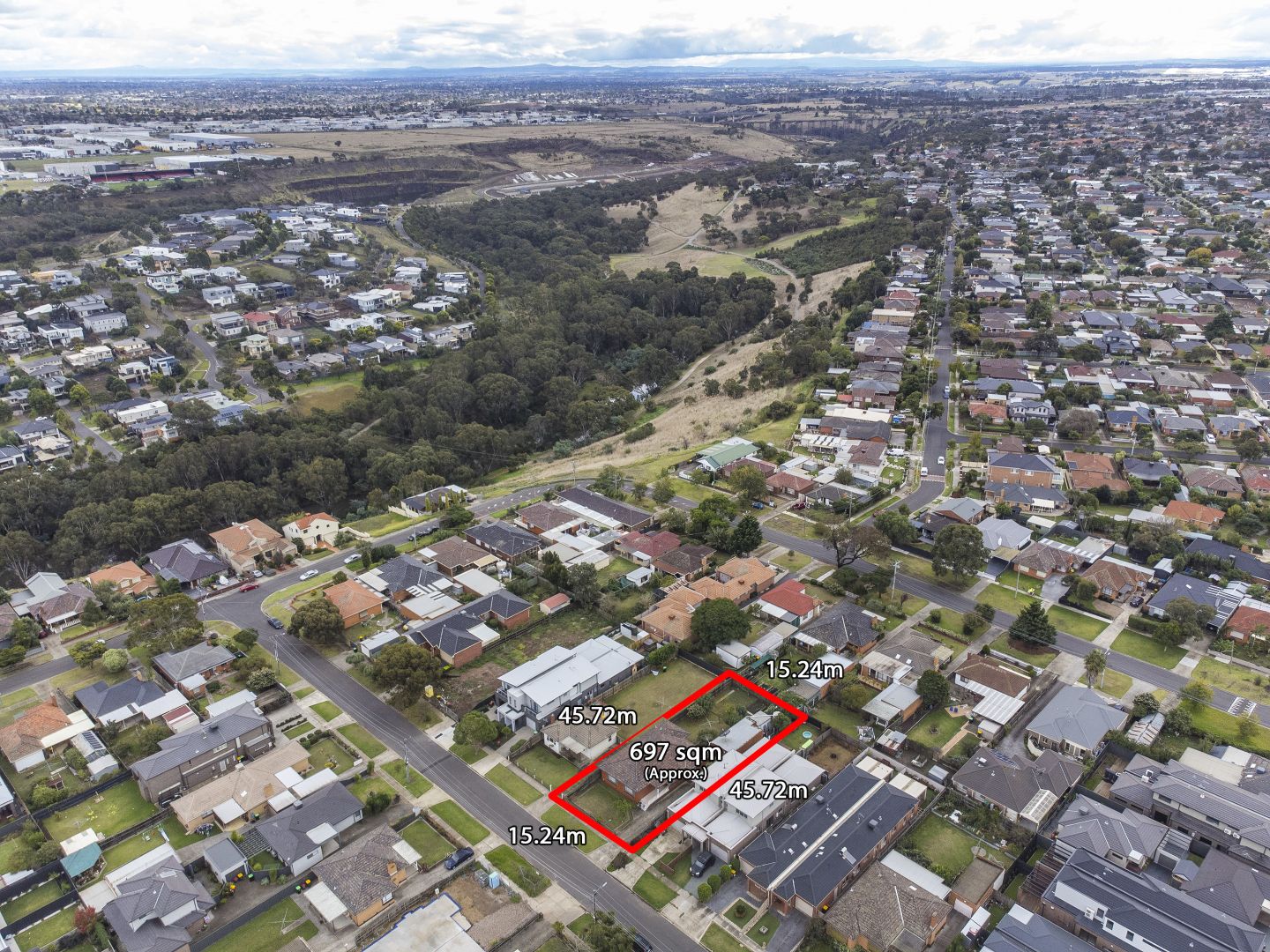 40 Robson Avenue, Avondale Heights VIC 3034, Image 2