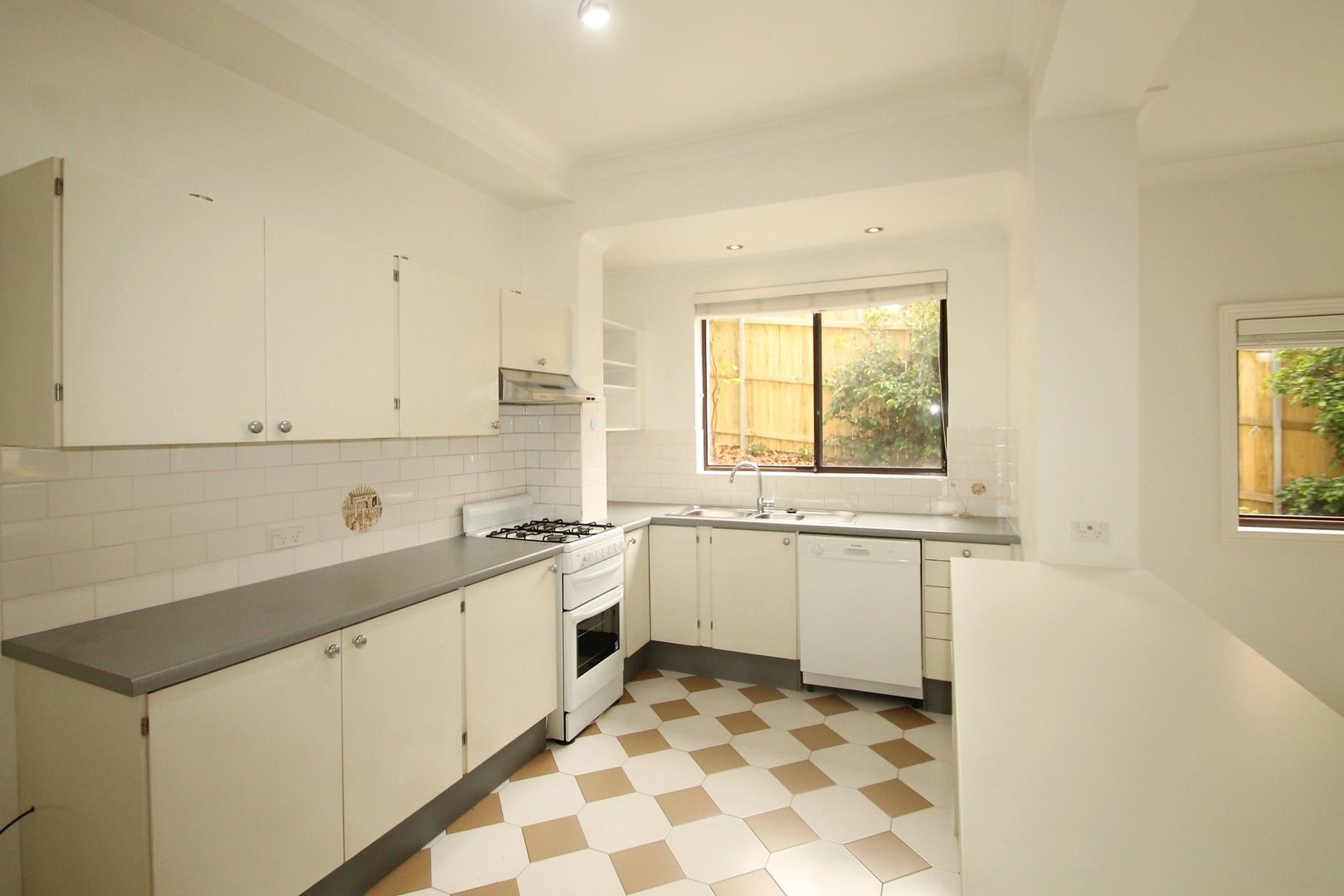 3 bedrooms Villa in 2/49 Meriton Street GLADESVILLE NSW, 2111