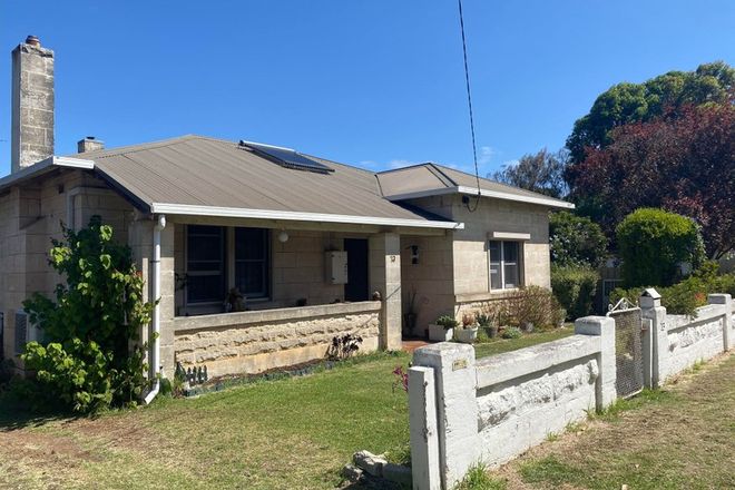 Picture of 13 Roberts Street, CASTERTON VIC 3311