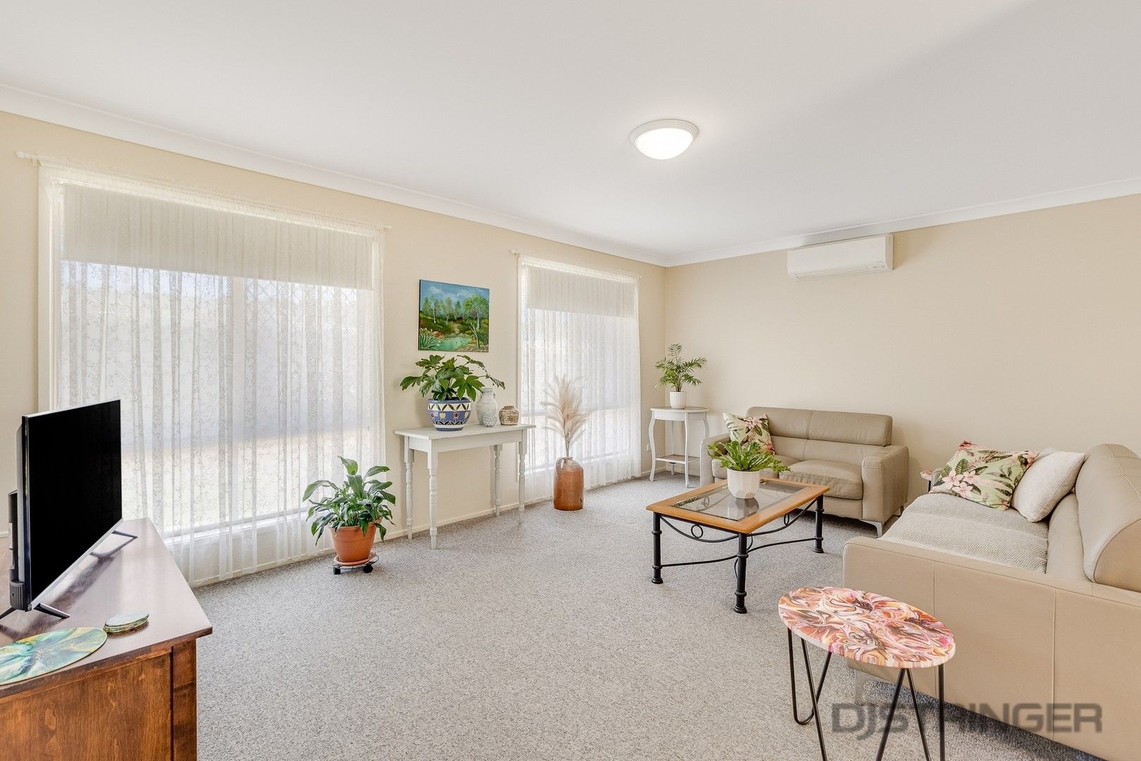 2 bedrooms House in 1/12 Caloola Drive TWEED HEADS NSW, 2485