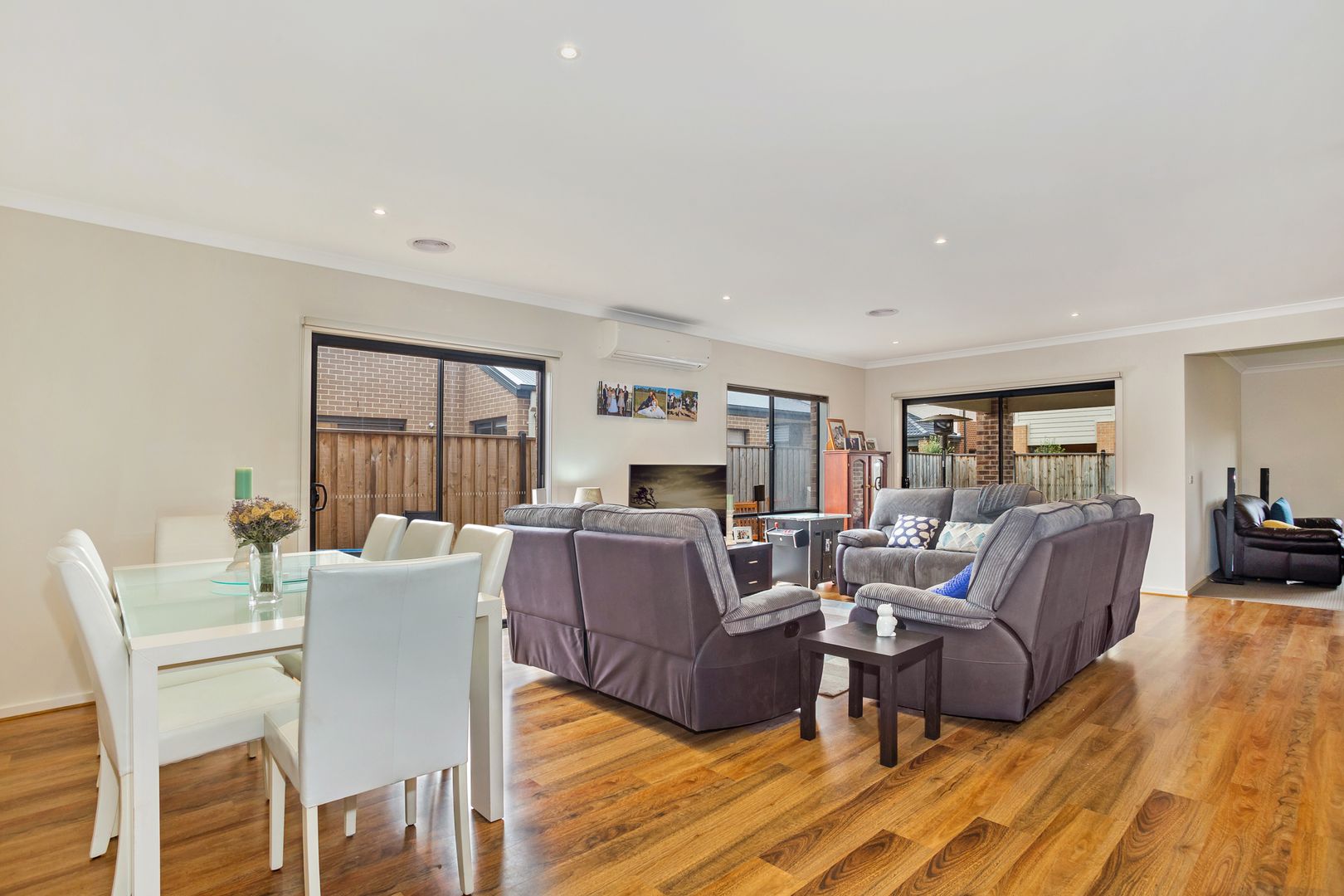 25 Banbury Street, Williams Landing VIC 3027, Image 2