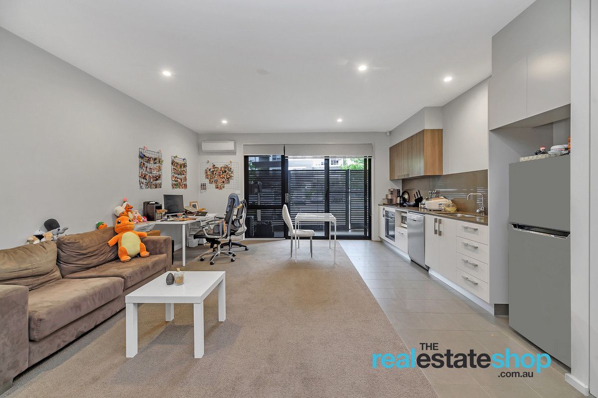 1/77 Leichhardt Street, Kingston ACT 2604, Image 2