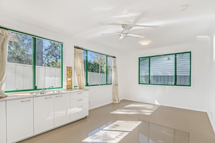 2 bedrooms Villa in 24b Thorn Street PENNANT HILLS NSW, 2120
