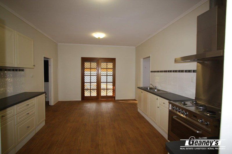 7 Aland Street, Charters Towers City QLD 4820, Image 2