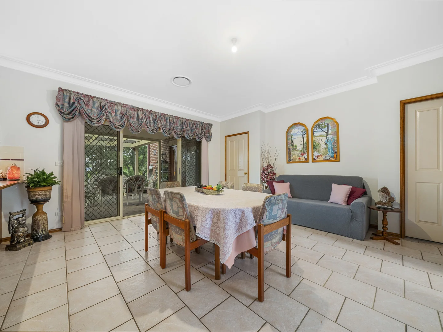 Additional image 28 of 19 Willoughby Circuit, Grasmere NSW 2570