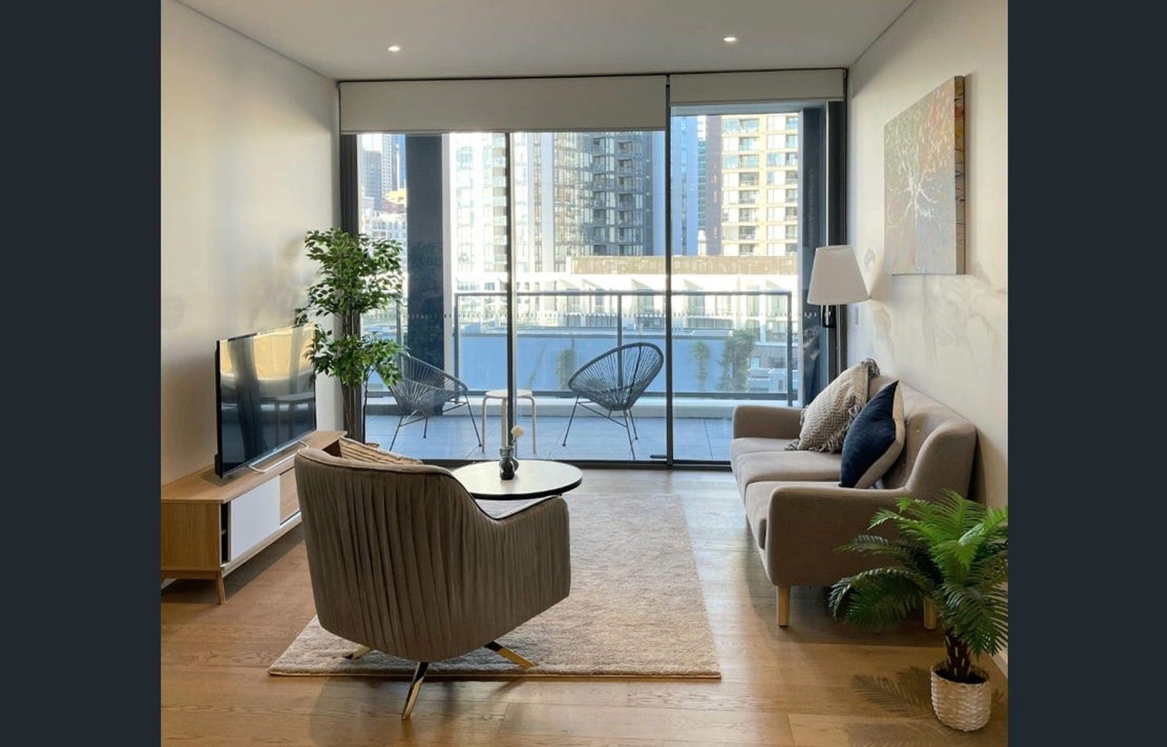 2 bedrooms Apartment / Unit / Flat in 1105/1 Steam Mill Lane HAYMARKET NSW, 2000