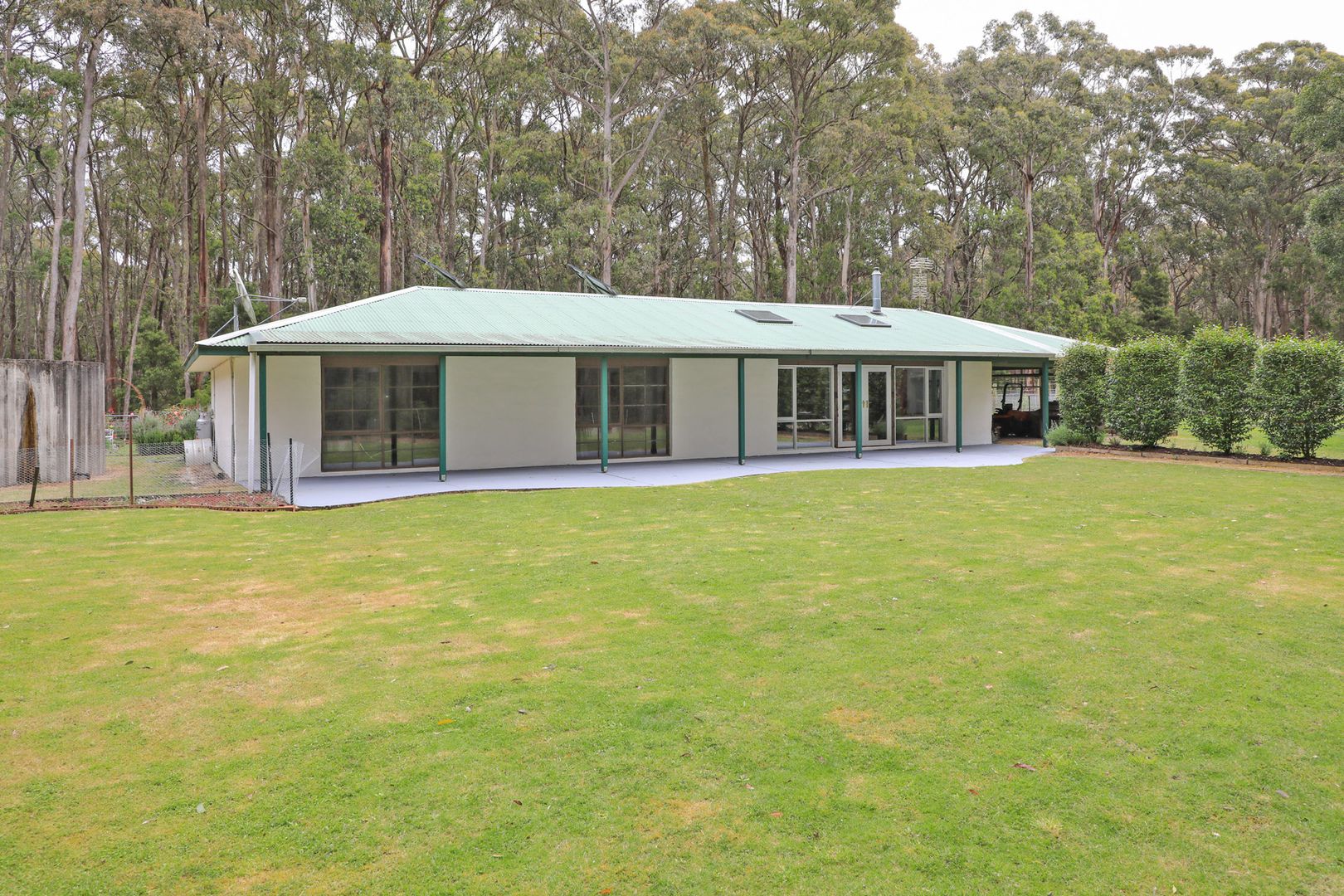 100 Gibbs Access, Trentham East VIC 3458, Image 1