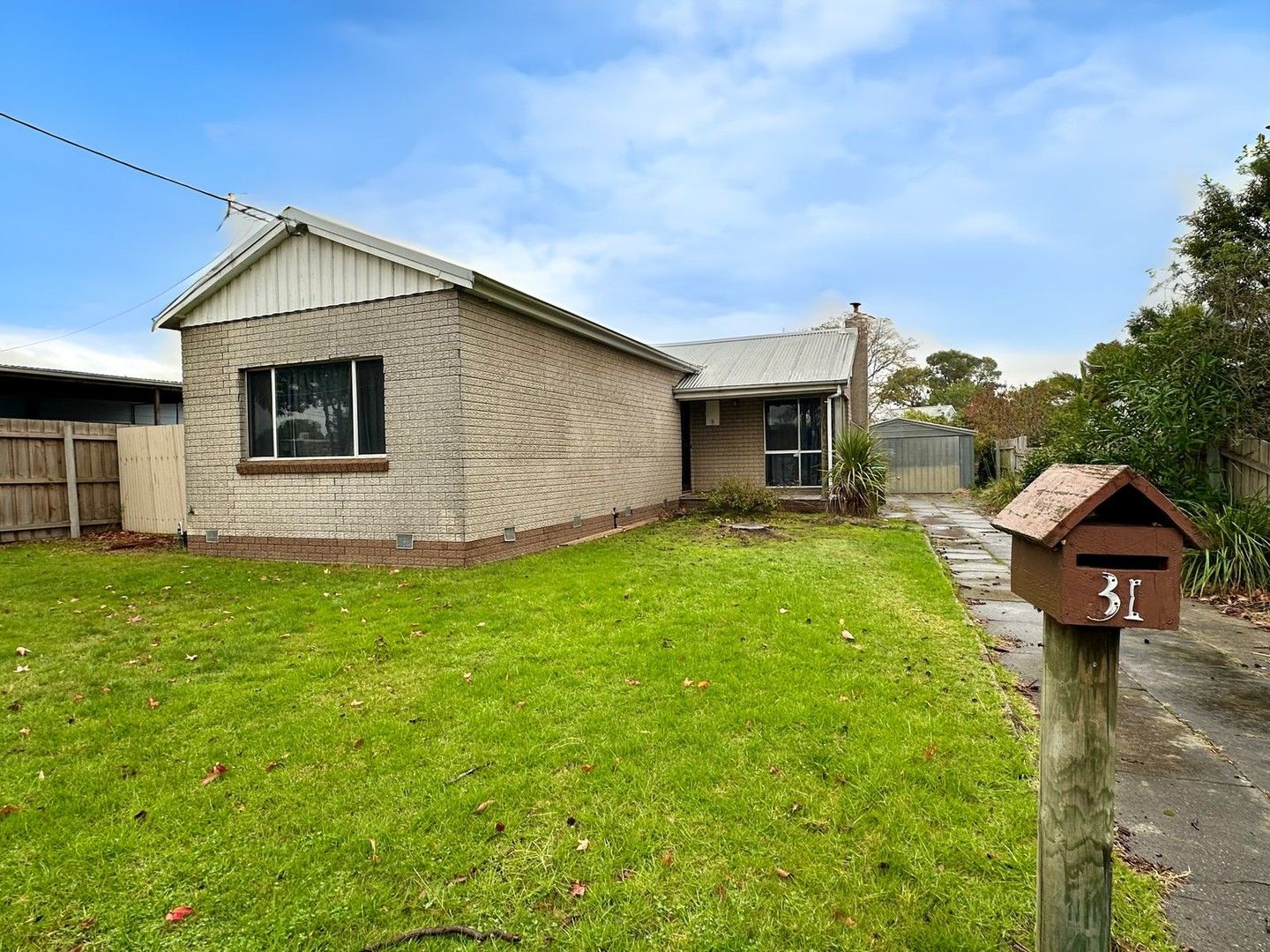 3 bedrooms House in 31 Gillies Crescent TRARALGON VIC, 3844