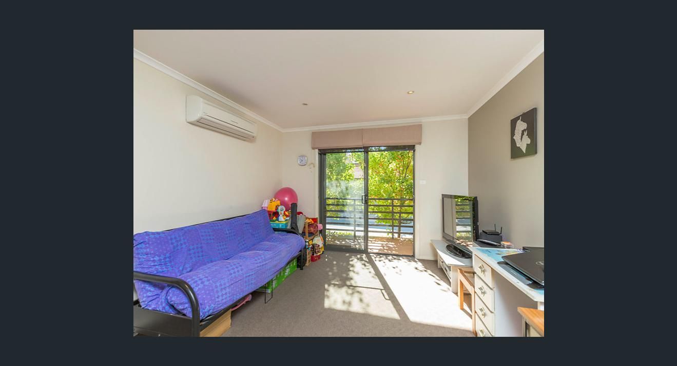 8/120 Athllon Drive, Greenway ACT 2900, Image 2