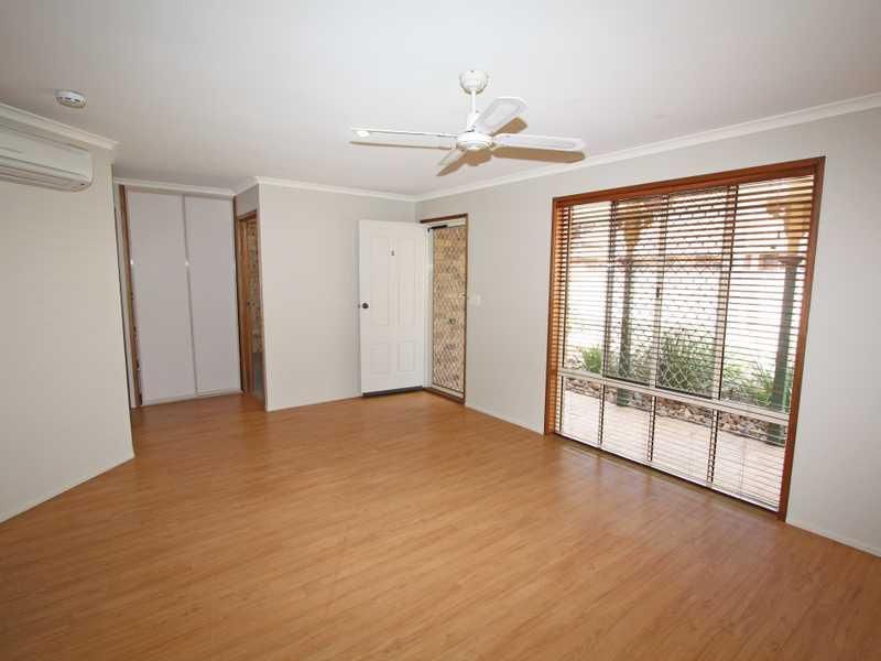 Unit 2/106 Woondooma Street, BUNDABERG CENTRAL QLD 4670, Image 2