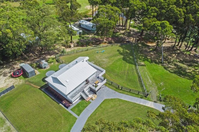 Picture of 32 Smiths Road, SOMERSBY NSW 2250
