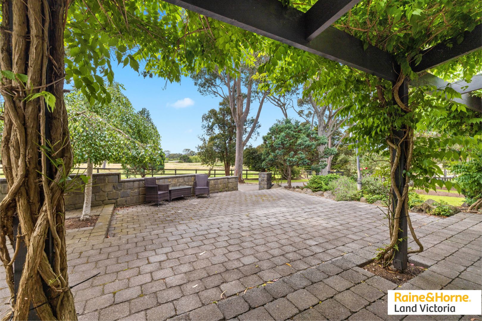 65 Taylors Road, Skye VIC 3977, Image 2