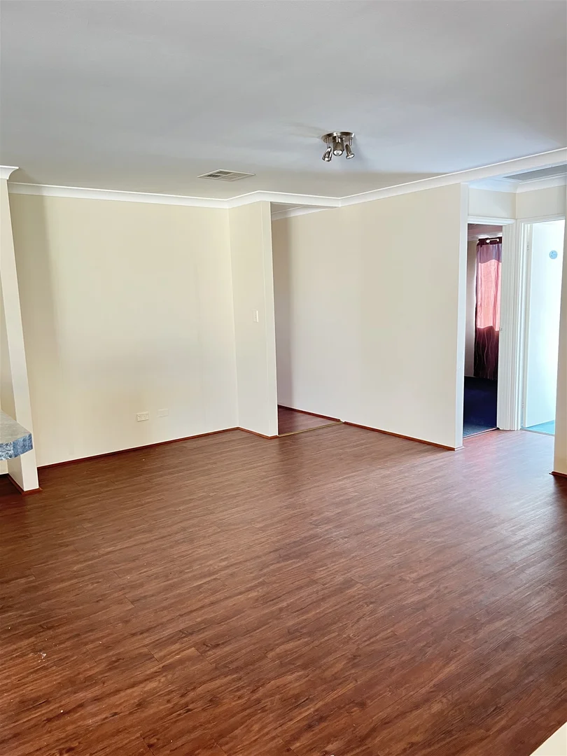 Additional image 5 of 6 Dunlowe Loop, Warnbro WA 6169