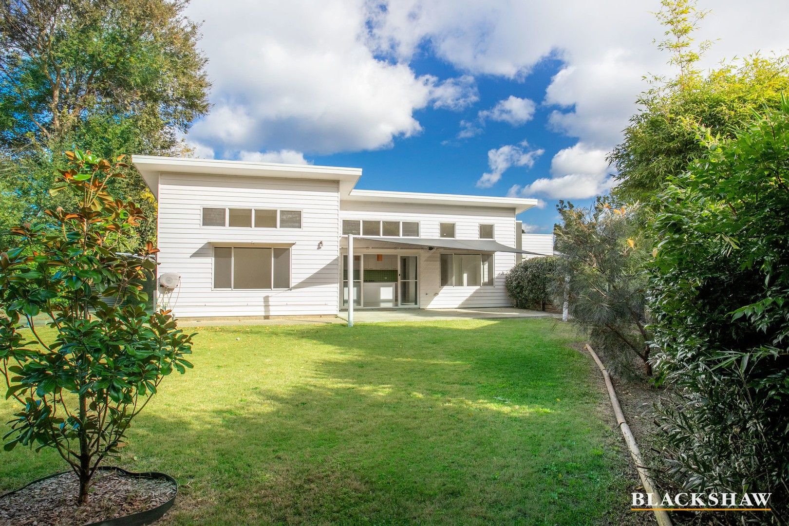 8 Marcelle Close, Broulee Property History & Address Research Domain