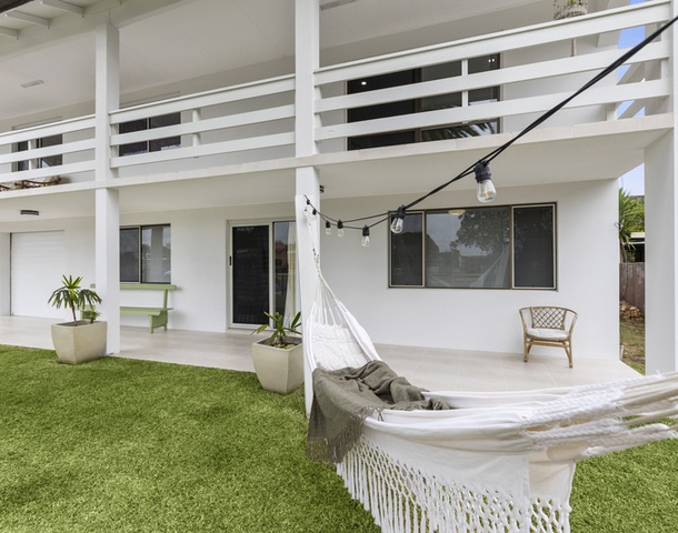 27 Wallaringa Street, Surfside NSW 2536