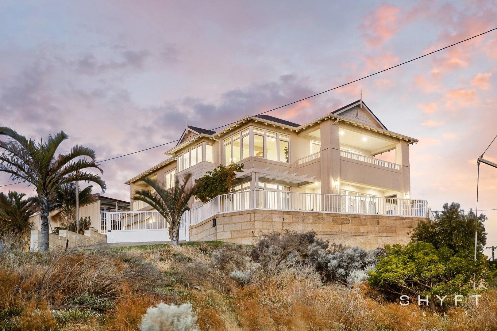 13 Robinson Avenue, Quinns Rock Property History & Address Research