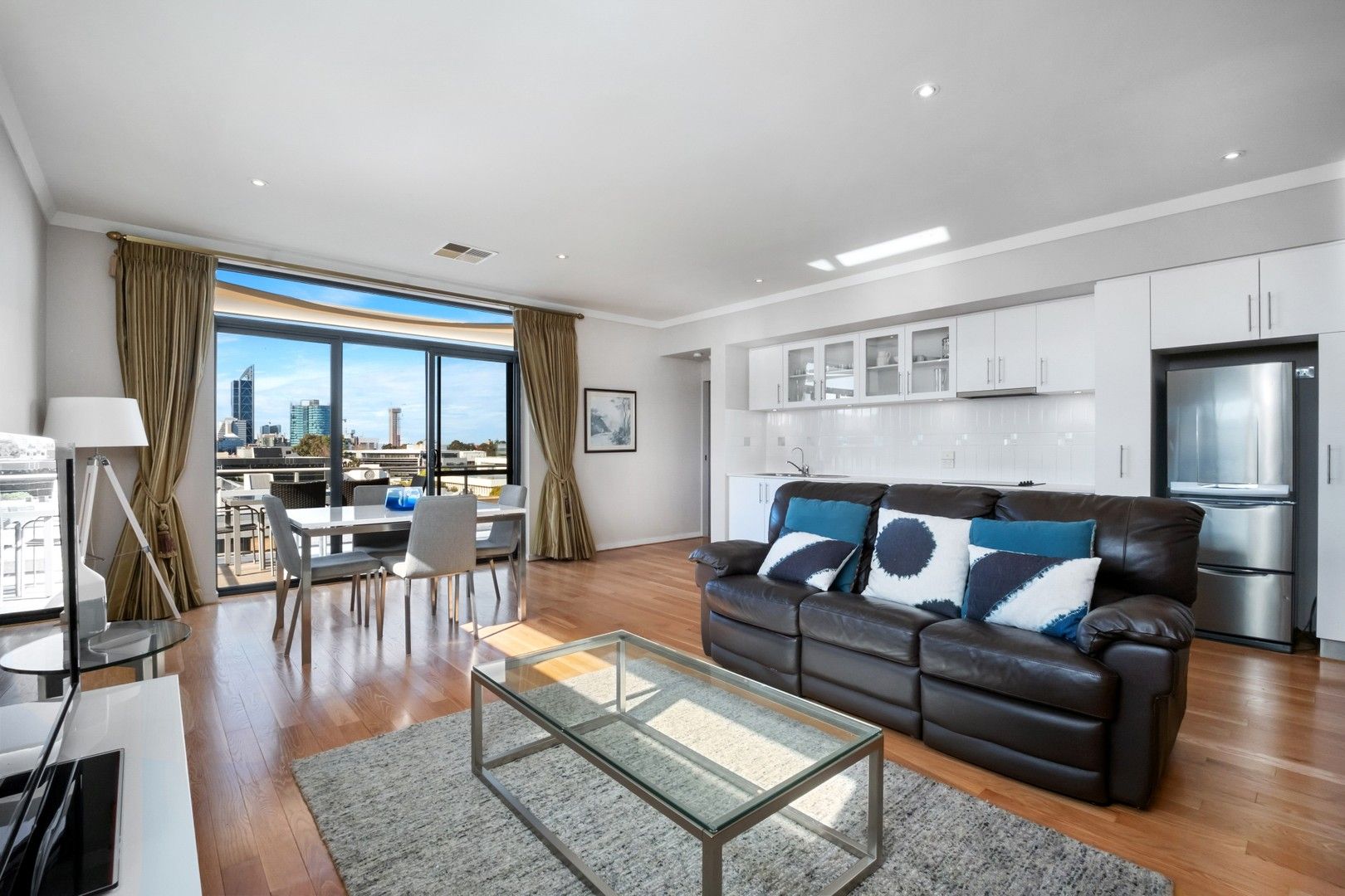 2 bedrooms Apartment / Unit / Flat in 24/48 Outram Street WEST PERTH WA, 6005