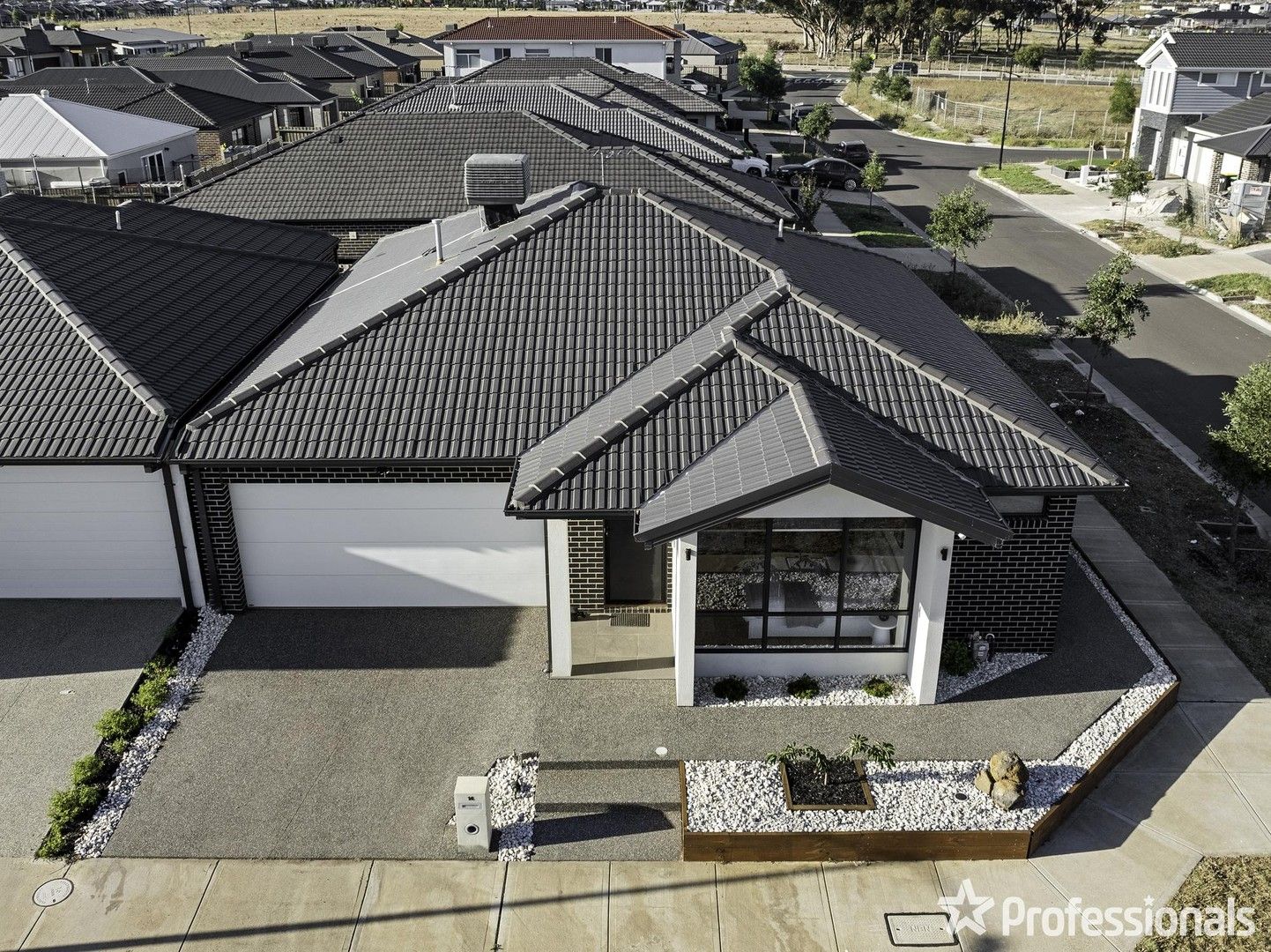 14 Curtin Drive, Deanside VIC 3336, Image 0