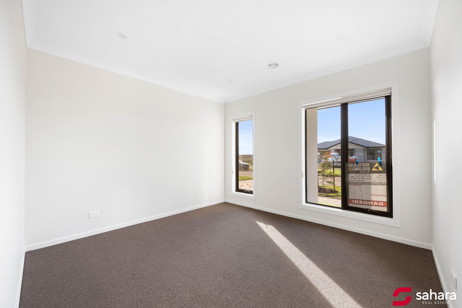 64 Whitecross Drive, Thornhill Park VIC 3335, Image 1