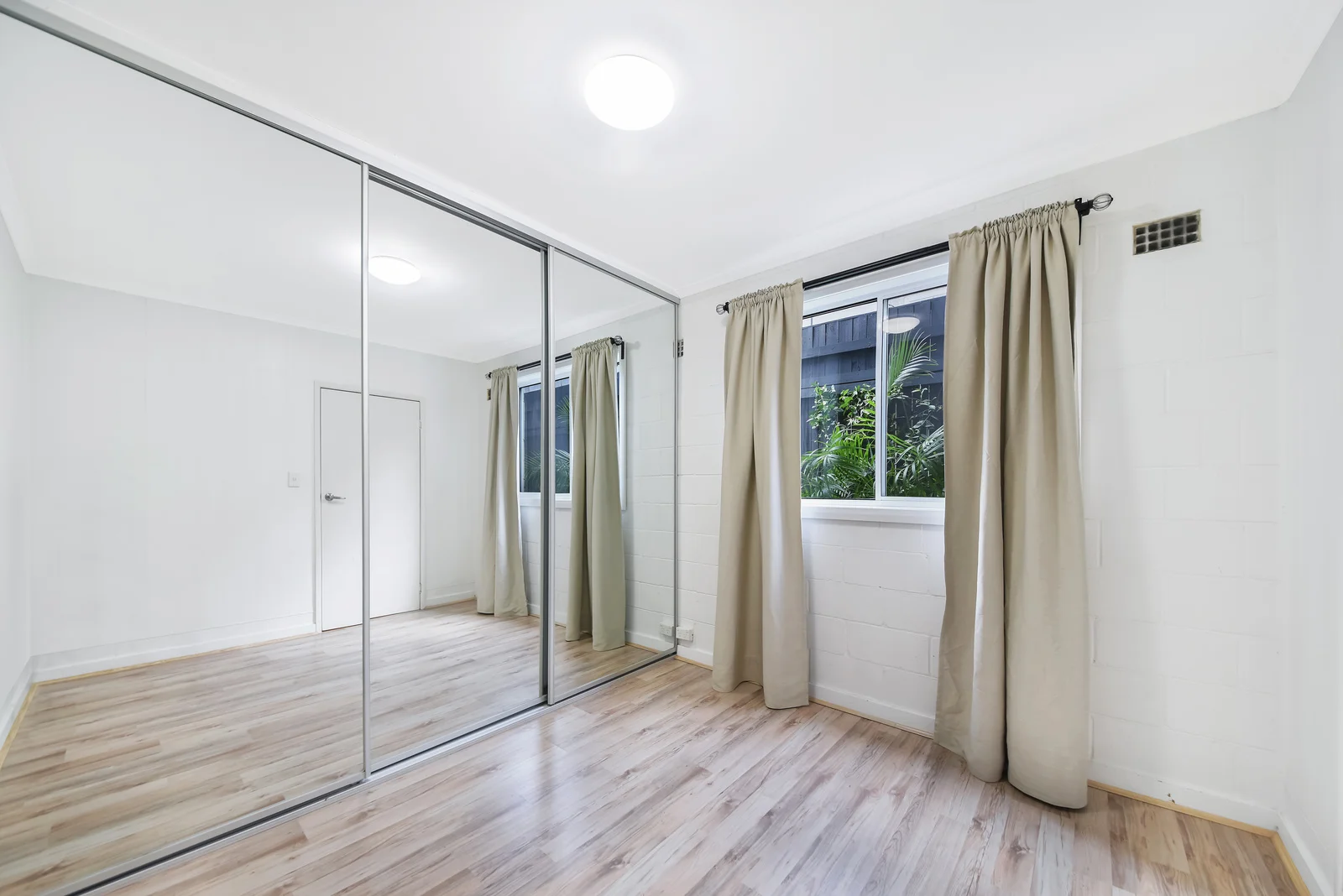 Additional image 5 of 270A West St, Cammeray NSW 2062