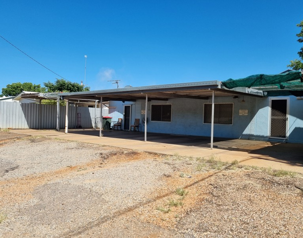 177 Miles Street, Winston QLD 4825