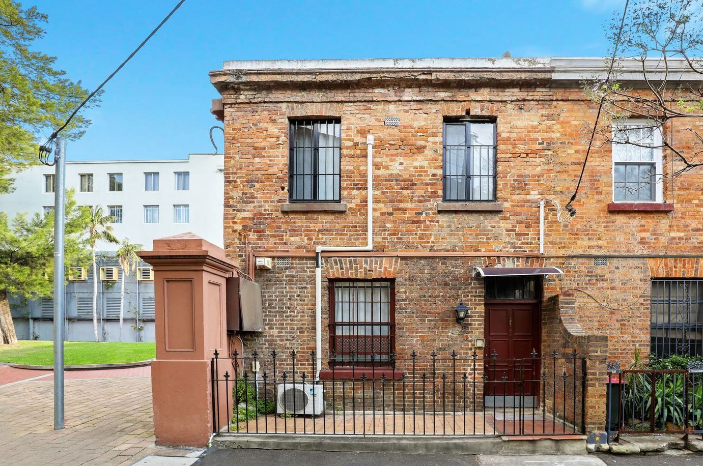 4 bedrooms House in 159 Cathedral Street WOOLLOOMOOLOO NSW, 2011