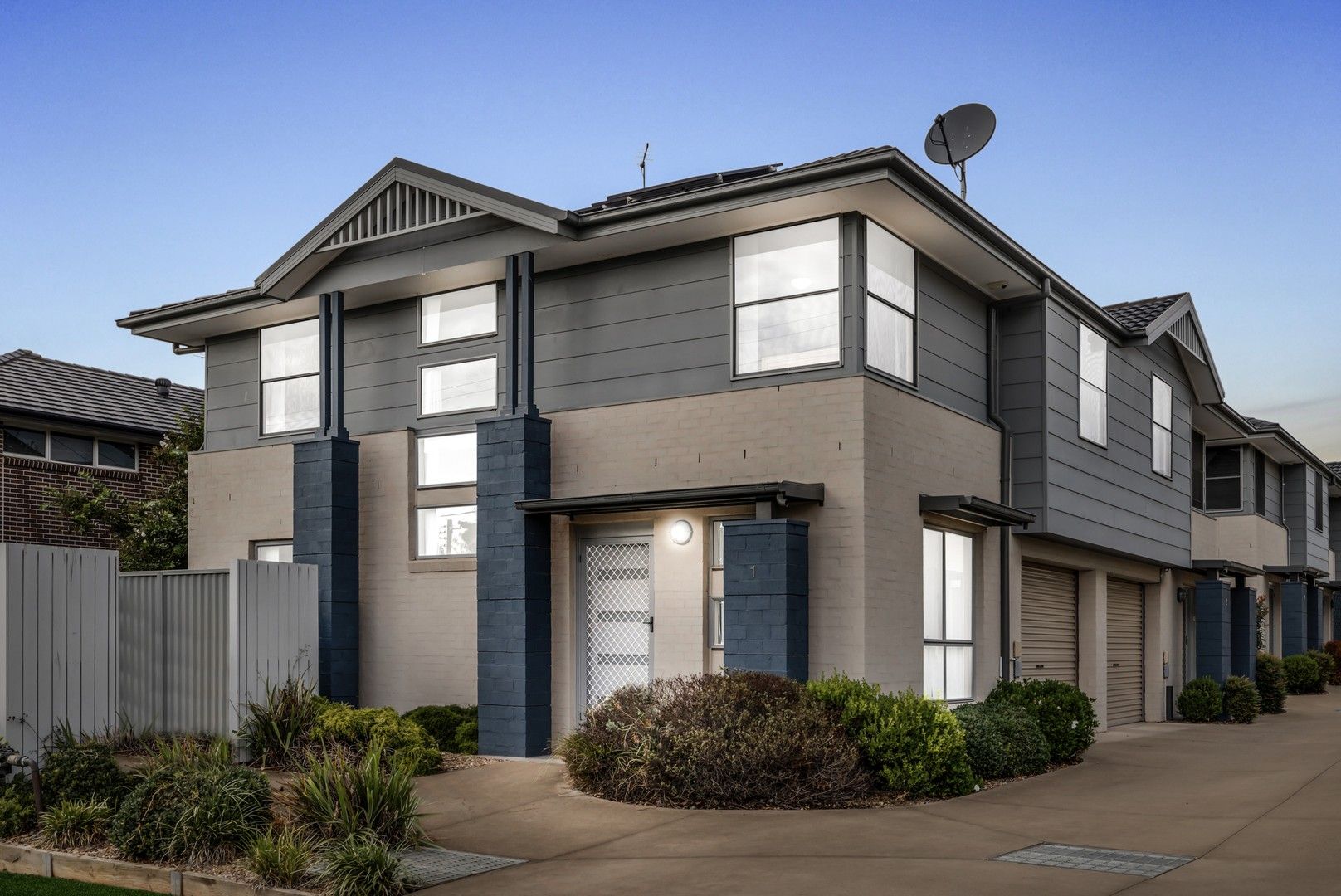 4 bedrooms Townhouse in 1/148 Victoria Street WERRINGTON NSW, 2747