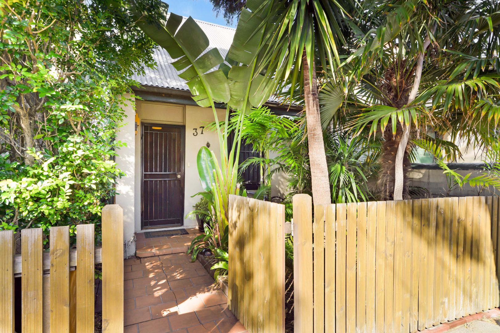 37 Yelverton Street, Sydenham NSW 2044