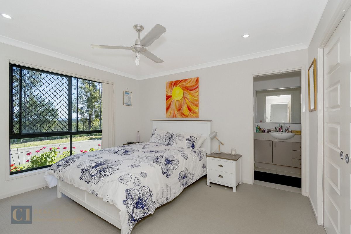 6 Hilton Place, Beaudesert QLD 4285, Image 1