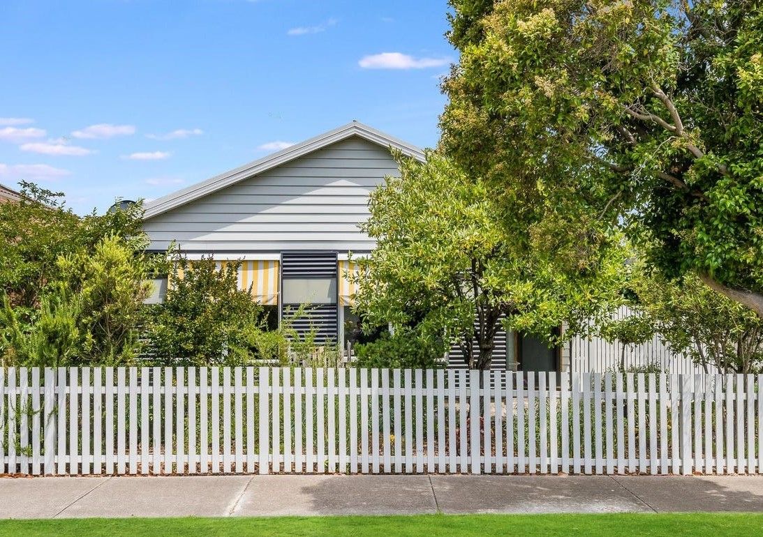 2 bedrooms House in 1B South Street BELMONT VIC, 3216