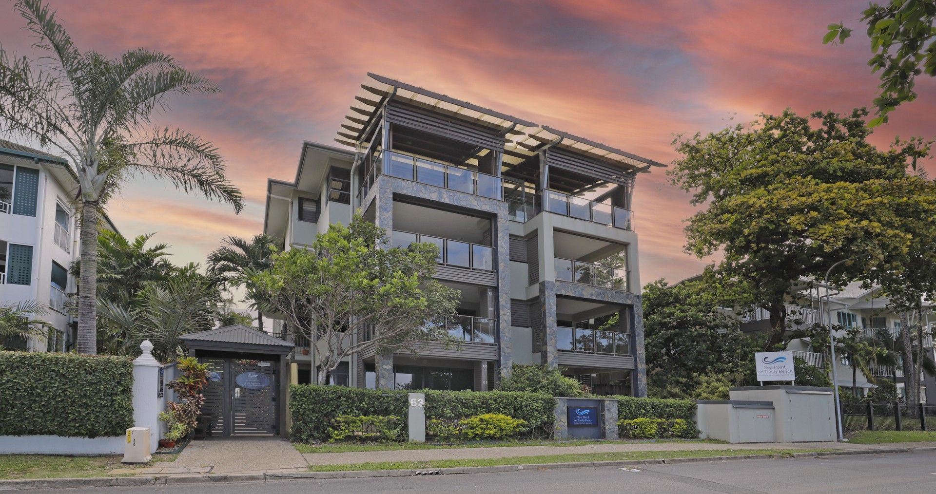 2 bedrooms Apartment / Unit / Flat in 17/63 Vasey Esplanade TRINITY BEACH QLD, 4879