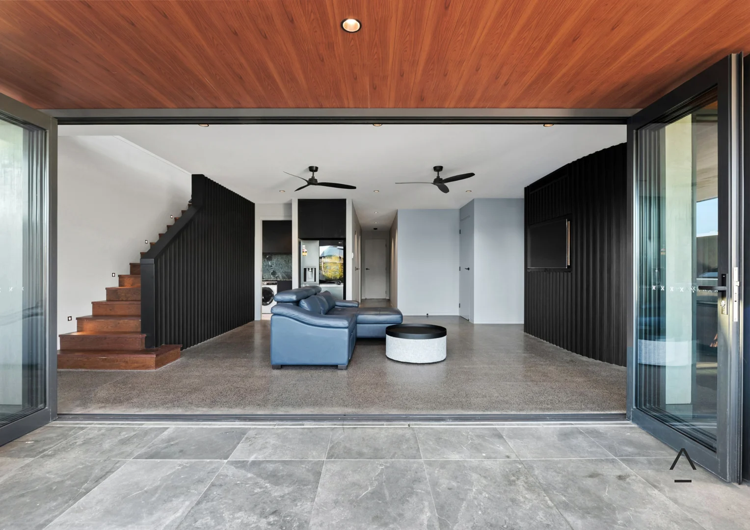 Additional image 16 of 1/98 Marks Point Rd, Marks Point NSW 2280