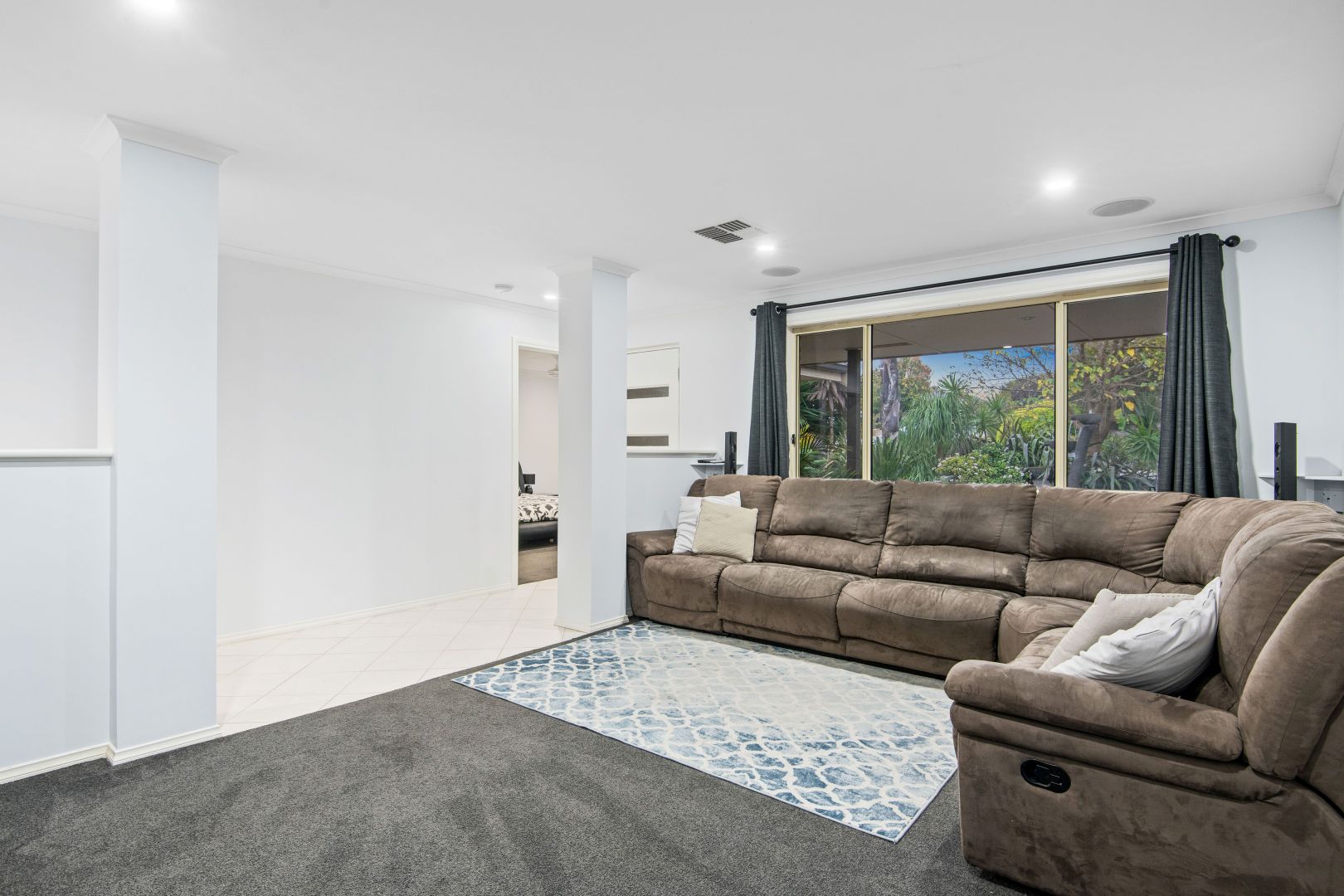 12 Searise Close, Seaford Rise SA 5169, Image 2