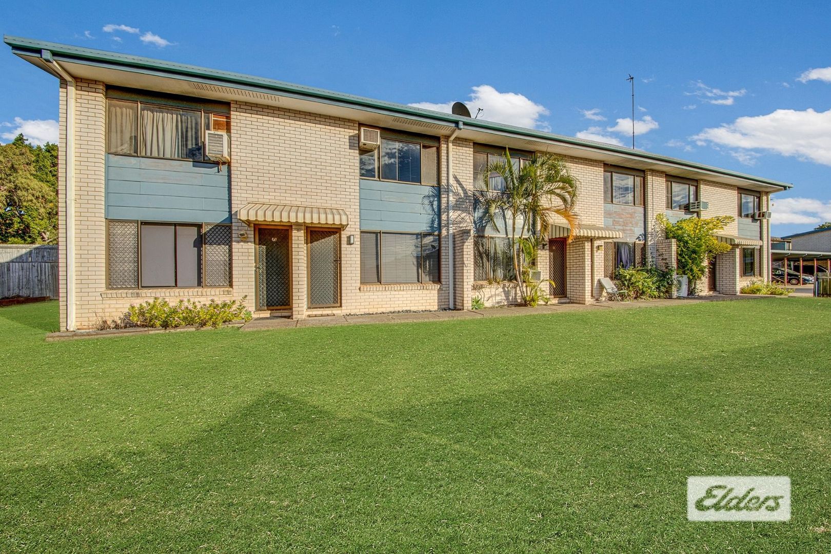 11/17 Roberts Street, South Gladstone QLD 4680, Image 1