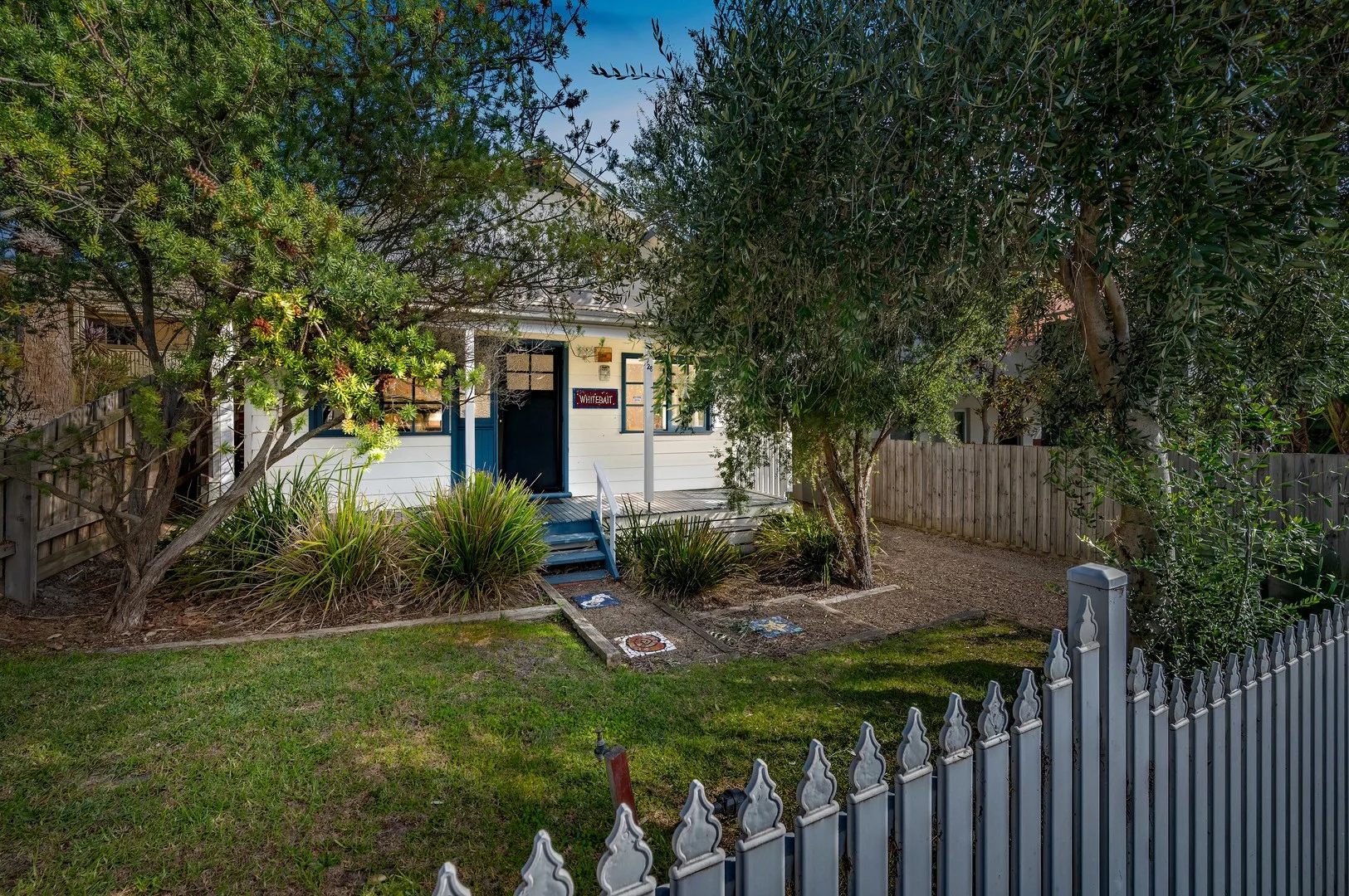 28 Ninth Avenue, Rosebud VIC 3939