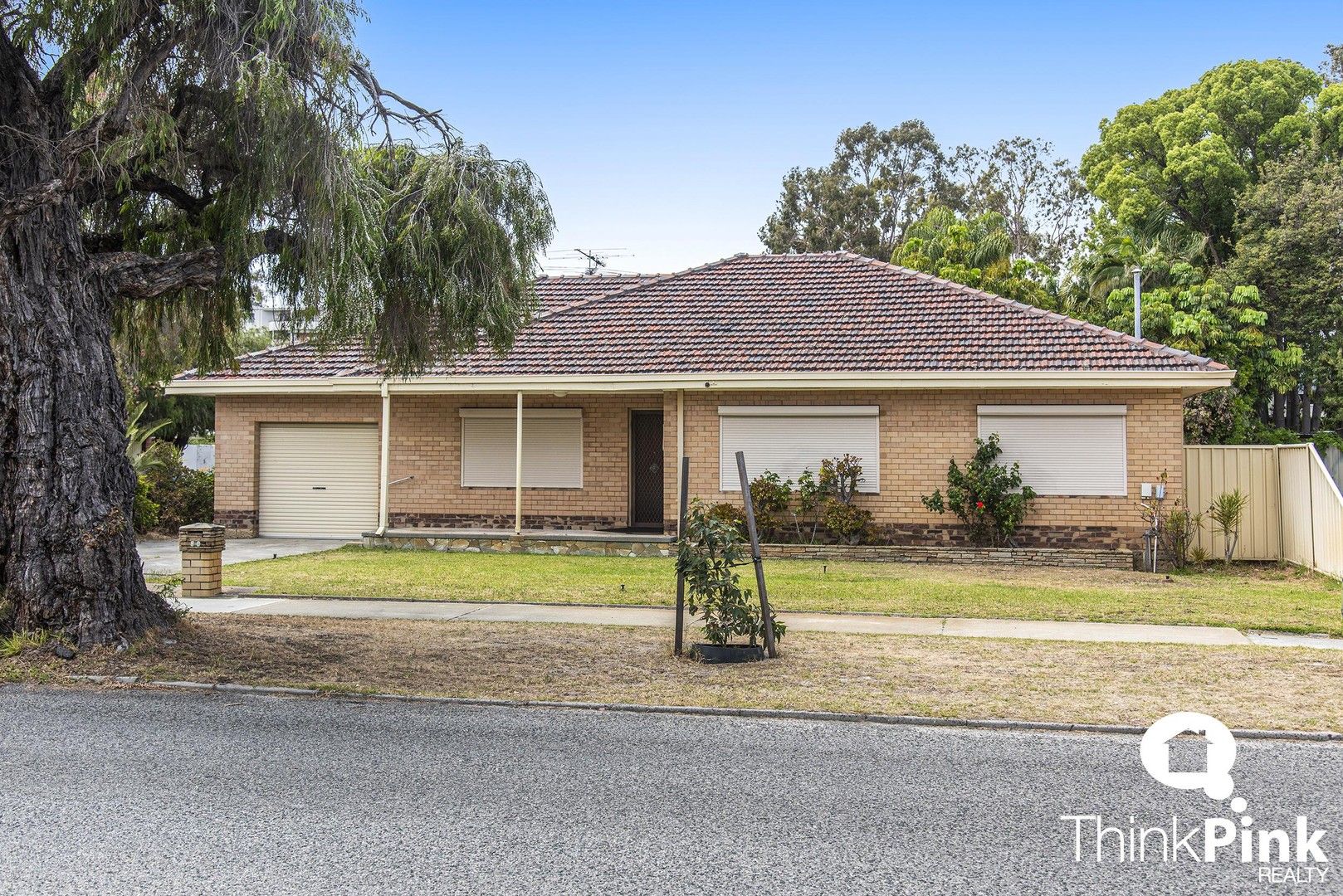 3 bedrooms House in 90 Mackie Street VICTORIA PARK WA, 6100